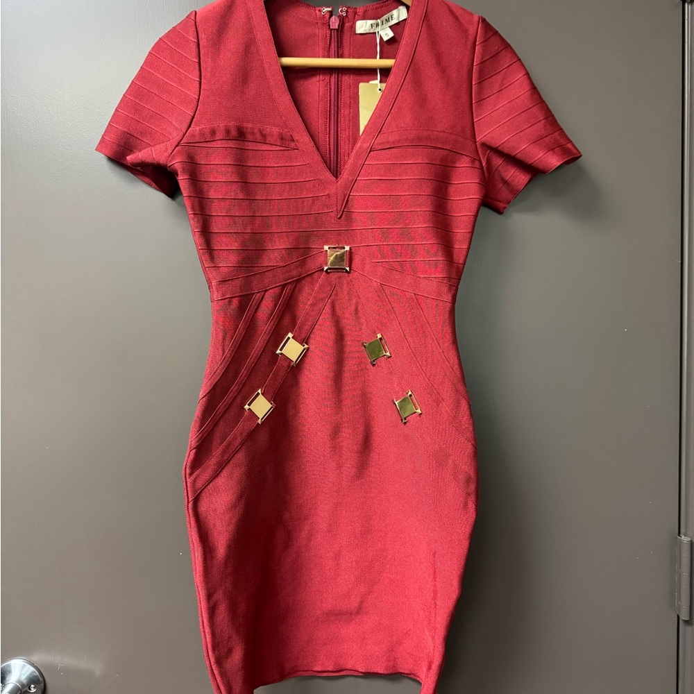 Red Sheath Mini Dress V-Neck Short Sleeve Cocktail